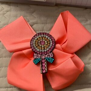 NWOT Coral Bow Hair Clip with Rhinestone Candy Design